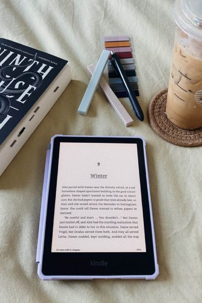 load-your-kindle-aesthetic-books-reading