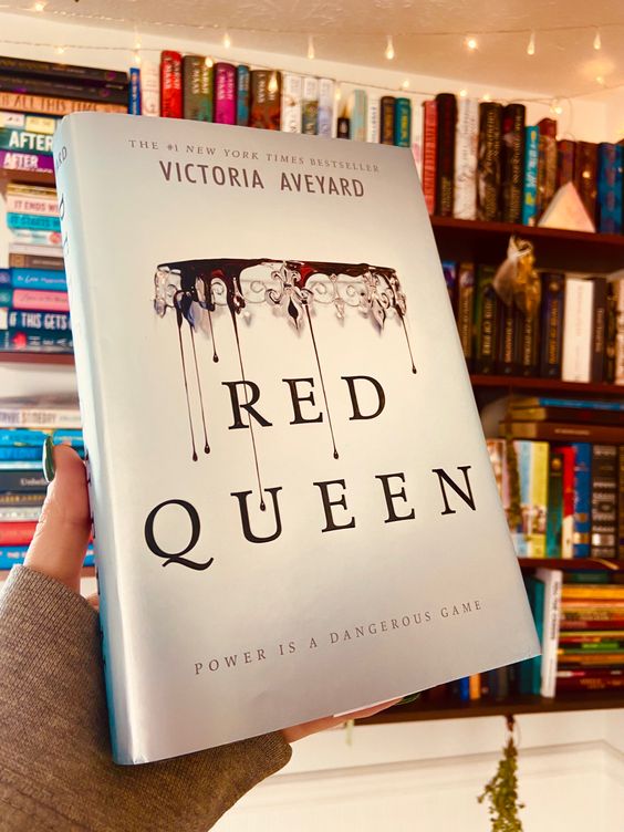 the-red-queen-book-cover